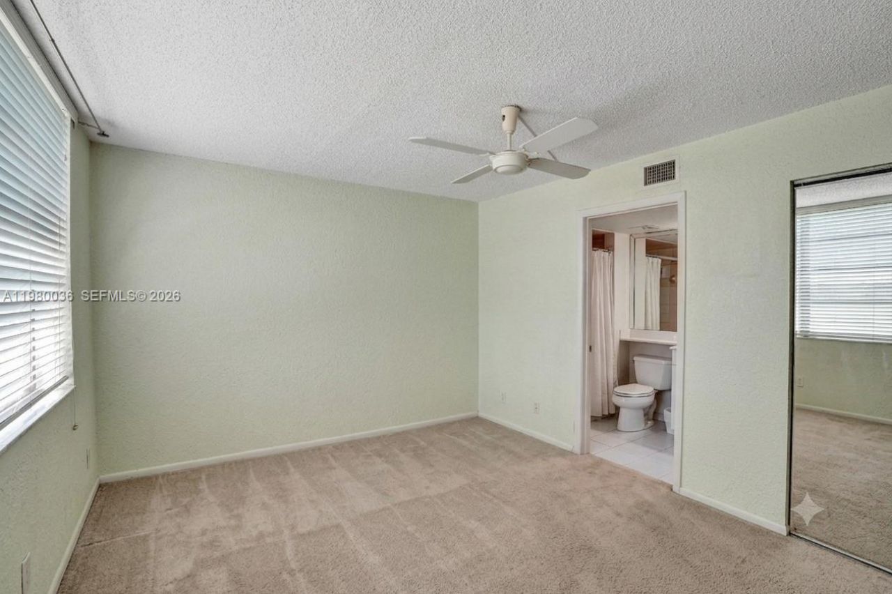 7400 NW 18th St, Unit 204, Margate, FL 33063 Photo