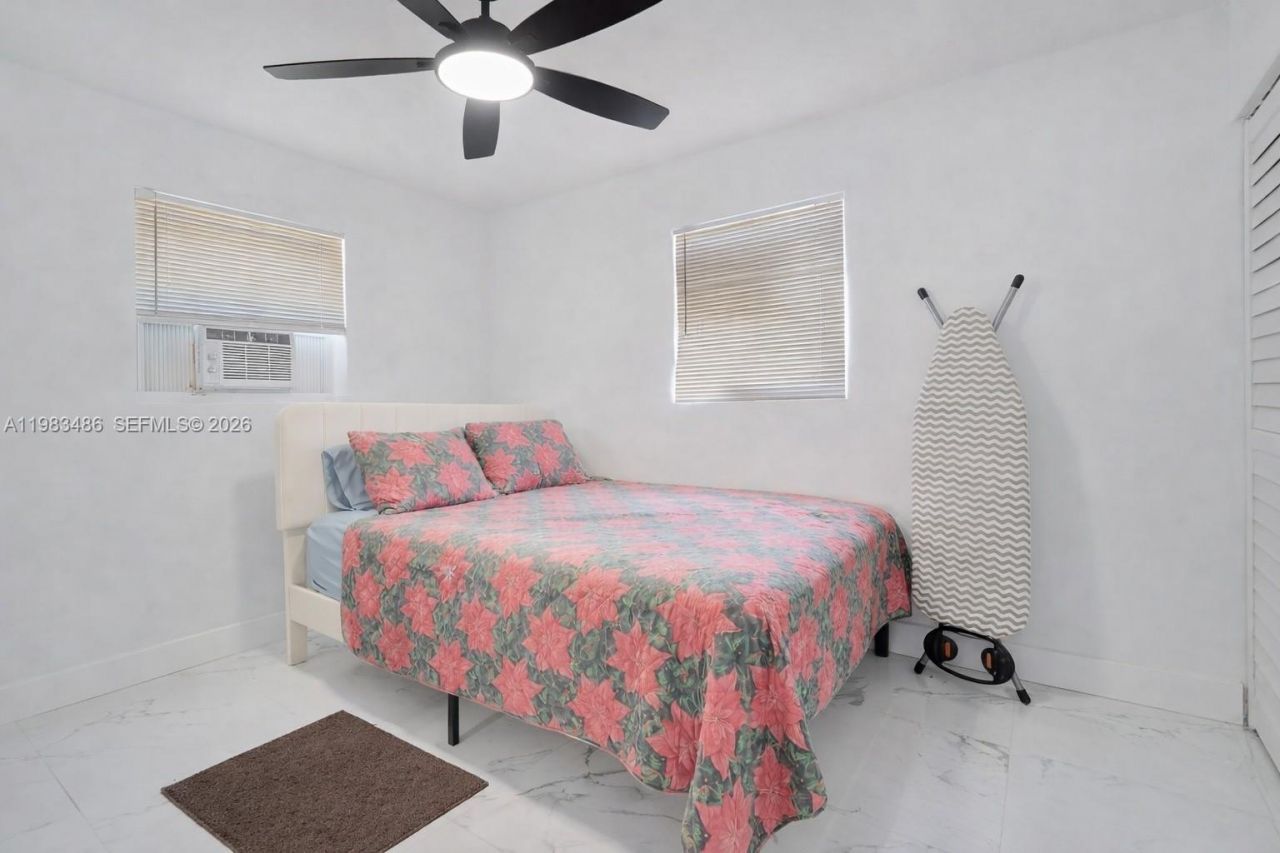 1225 NW 2nd St, Fort Lauderdale, FL 33311 Photo