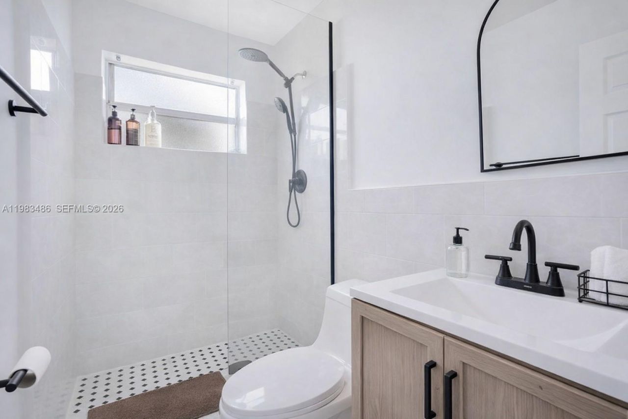 1225 NW 2nd St, Fort Lauderdale, FL 33311 Photo