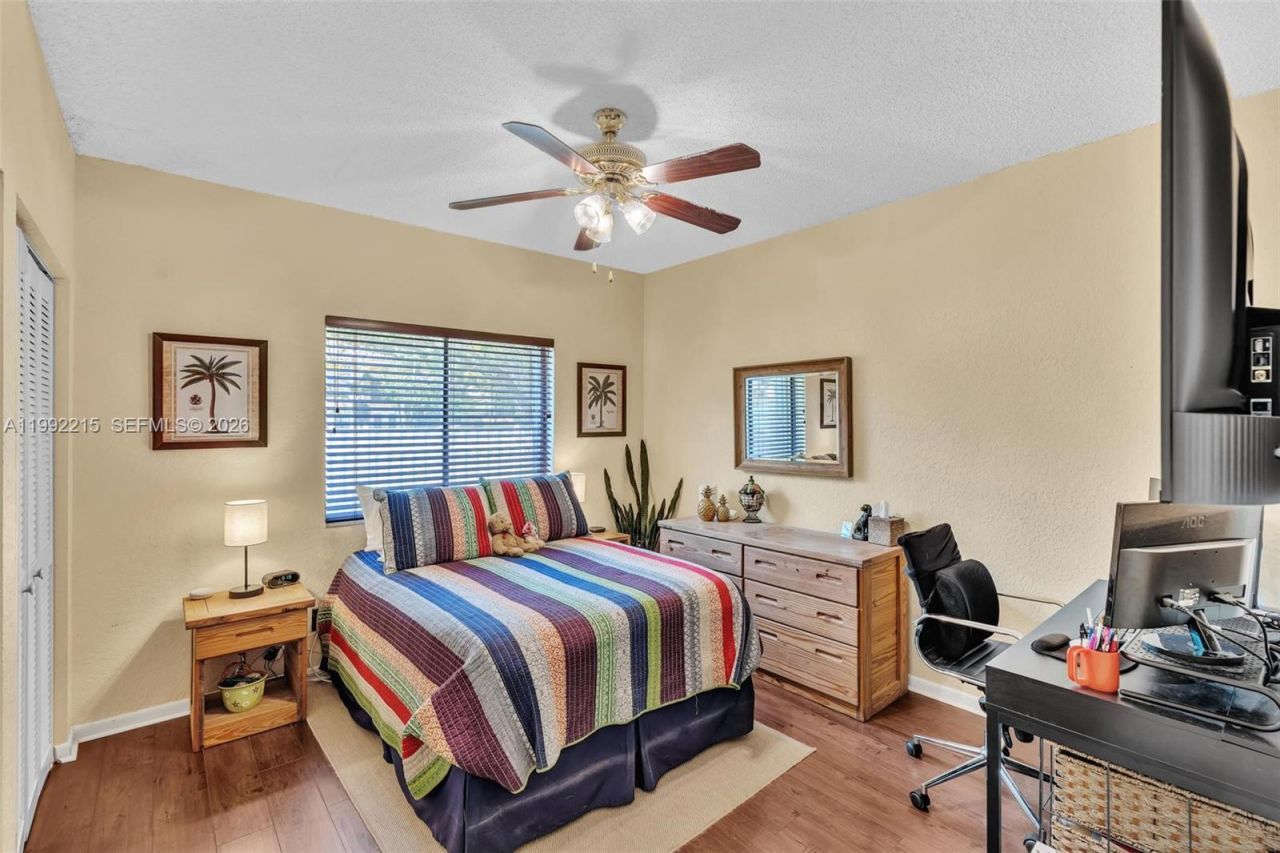 3423 Amsterdam Ave, Cooper City, FL 33026 Photo