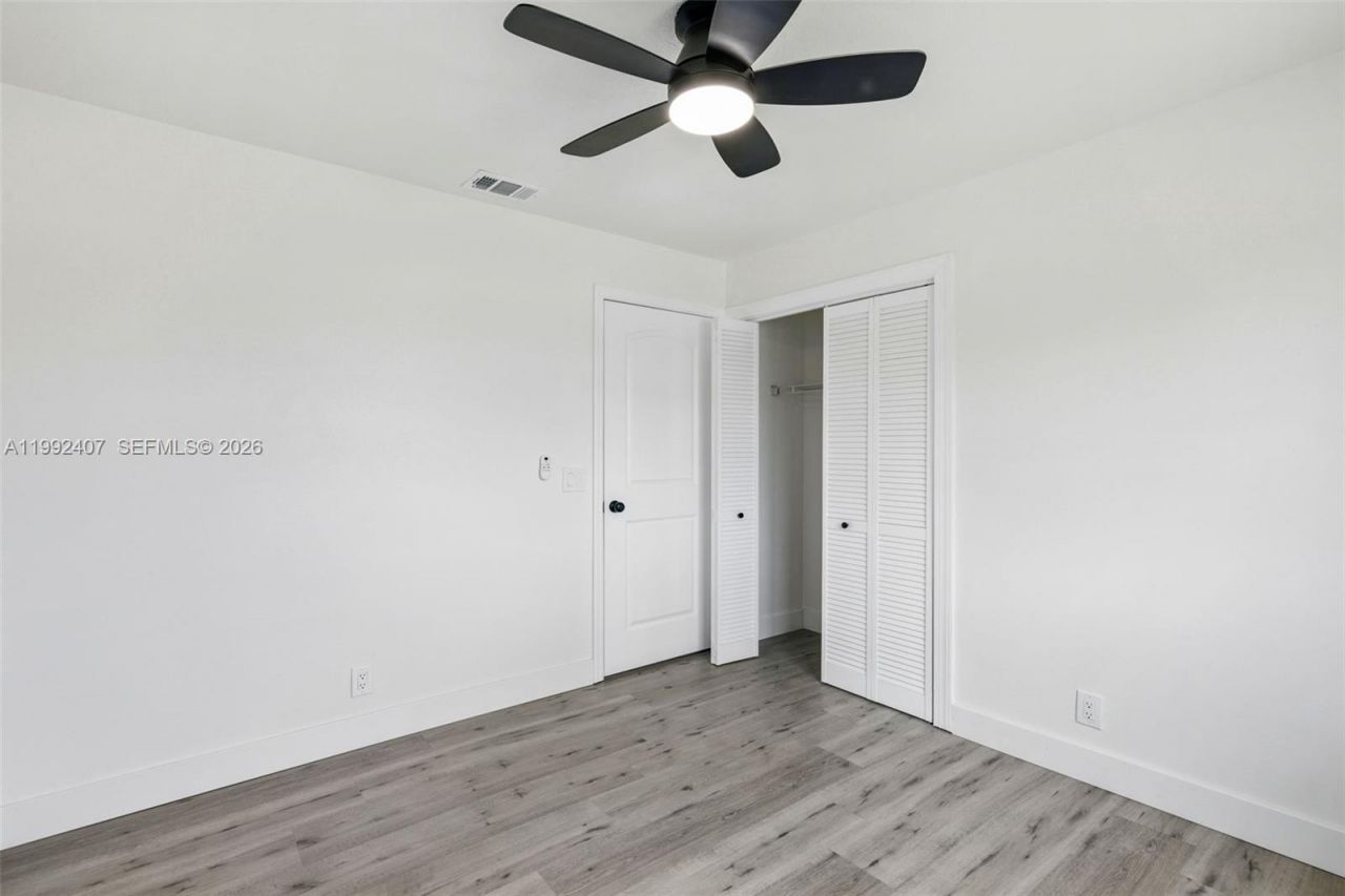 1867 NW 8th Ave , Homestead, FL 33030 Photo