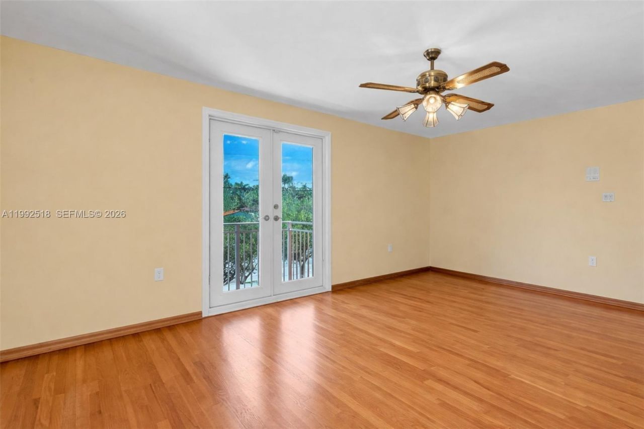 5309 Alton Rd, Miami Beach, FL 33140 Photo