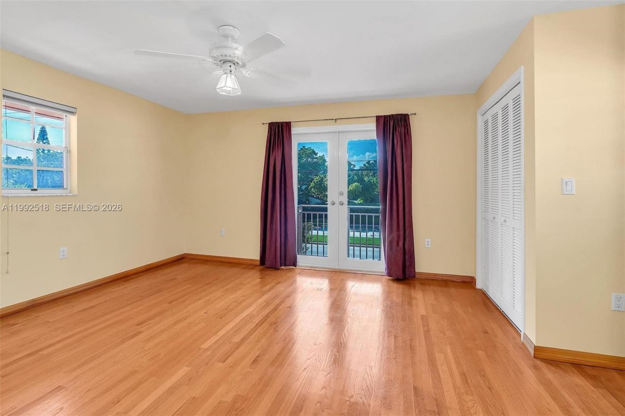 5309 Alton Rd, Miami Beach, FL 33140 Photo