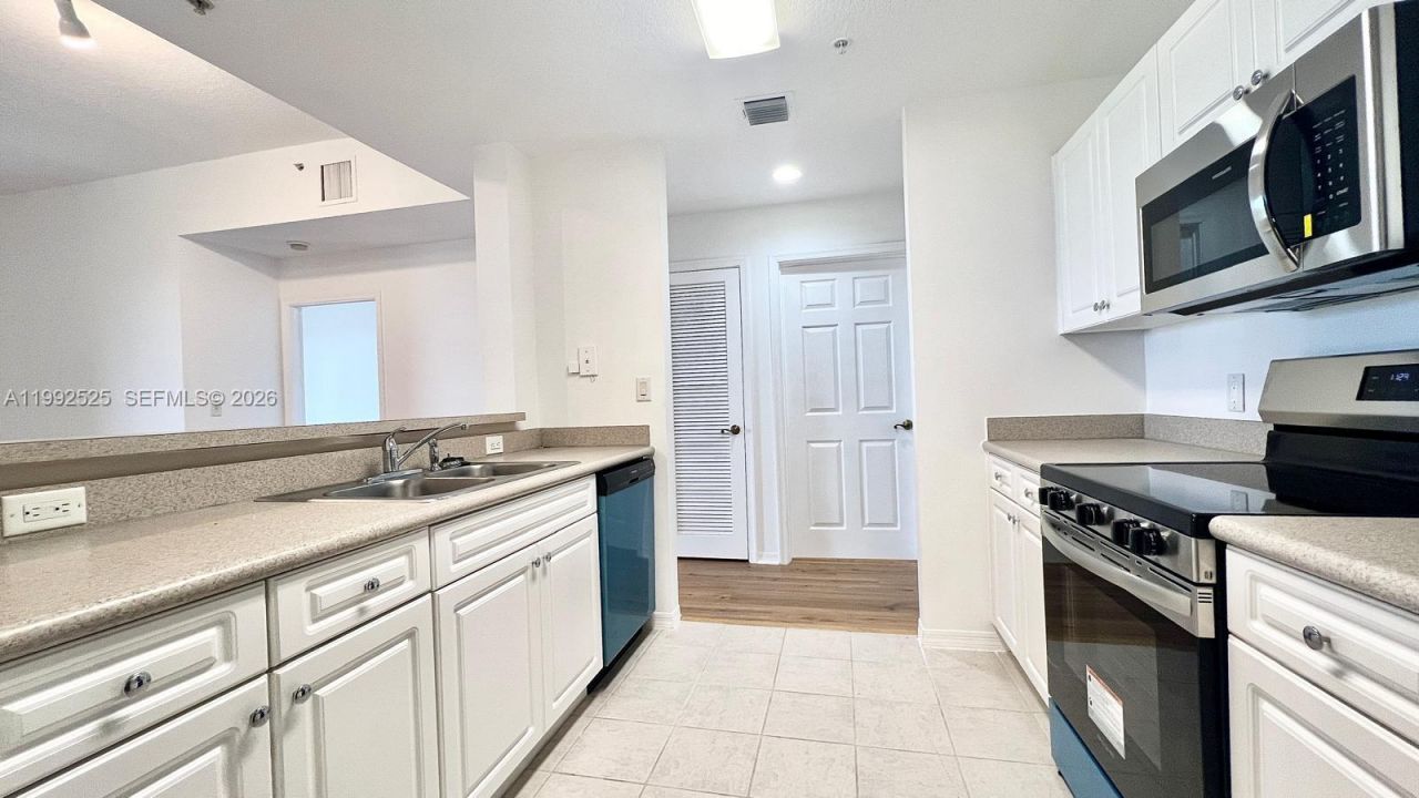 1203 Town Center Dr , Unit 419, Jupiter, FL 33458 Photo