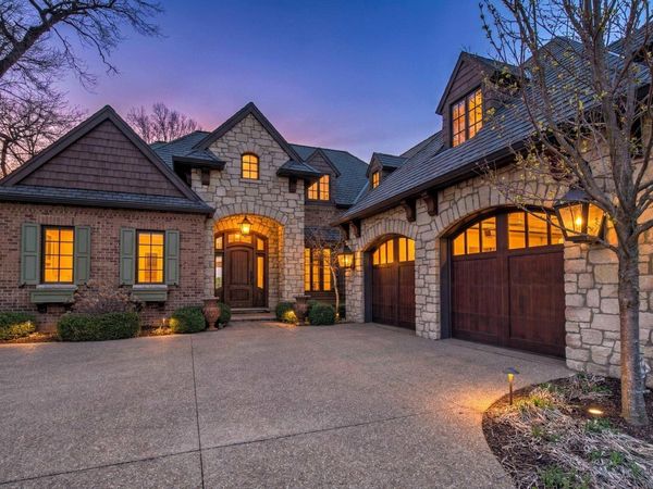 4412 N MILLER Avenue, Peoria Heights, IL 61616