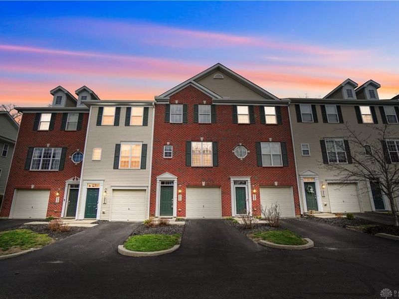 4294 Straight Arrow Road, Beavercreek, OH 45430 Photo 4