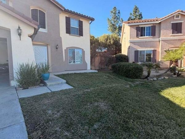 25043 Babbling Brook Circle, Menifee, CA 92584