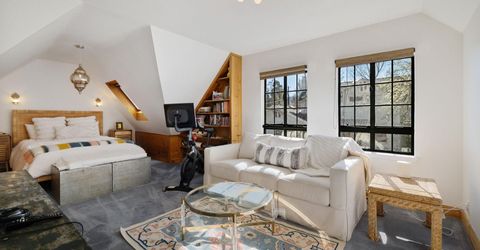 581 Ridge Street, Reno, NV 89501 Photo