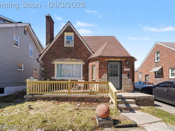 13595 Washburn Street, Detroit, MI 48238