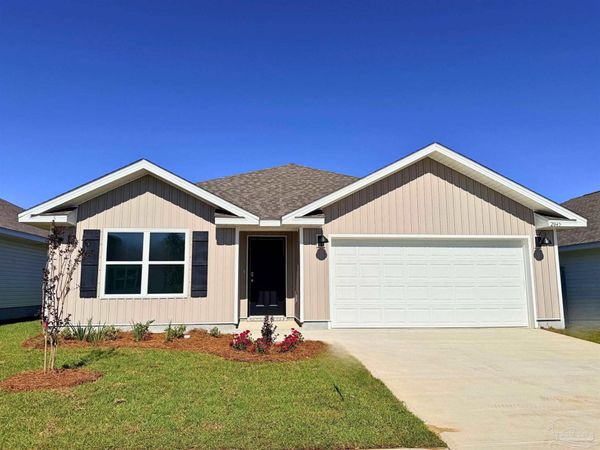 2045 Limpkin St, Cantonment, FL 32533