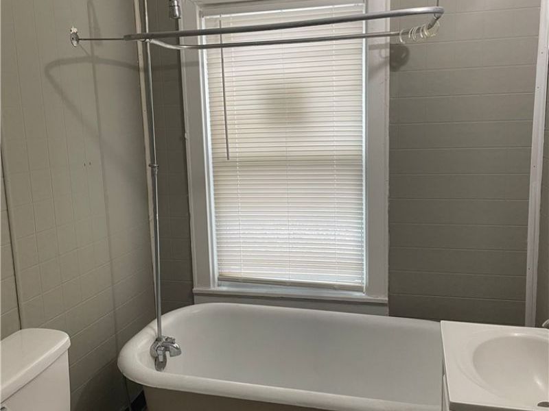 516 Wildwood Avenue , Akron, OH 44320 Photo 11