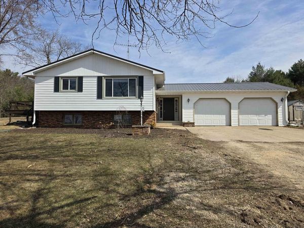 N3608 4TH DRIVE, Oxford, WI 53952