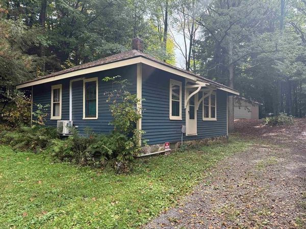 N11364 COUNTY ROAD P, Iola, WI 54945