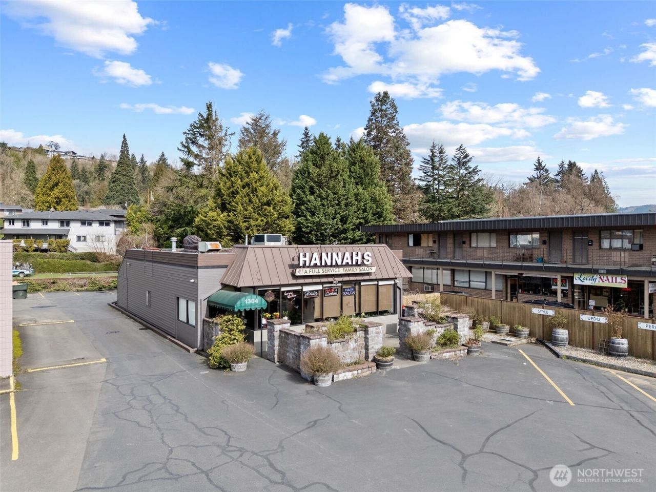 1304 Ocean Beach Highway , Longview, WA 98632