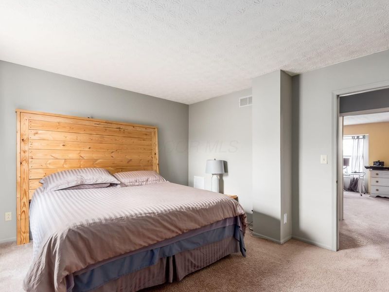 881 Upholland Lane , Unit 20B, Columbus, OH 43085 Photo 13