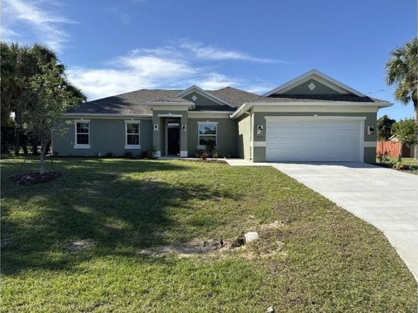 2573 TULSA AVENUE , NORTH PORT, FL 34286