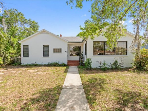 420 E BULLARD AVENUE , LAKE WALES, FL 33853