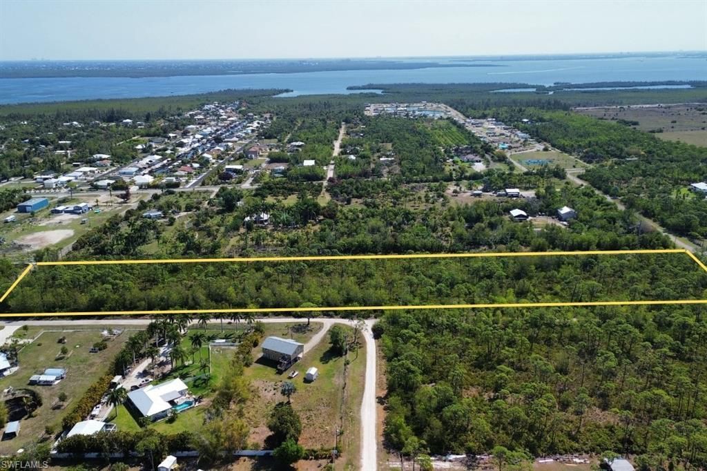 4031 Pinetree Blvd , Saint James City, FL 33956 Photo