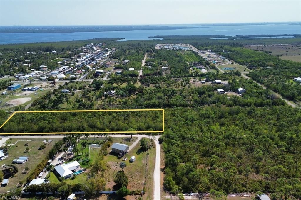 4031 Pinetree Blvd, Saint James City, FL 33956 Photo