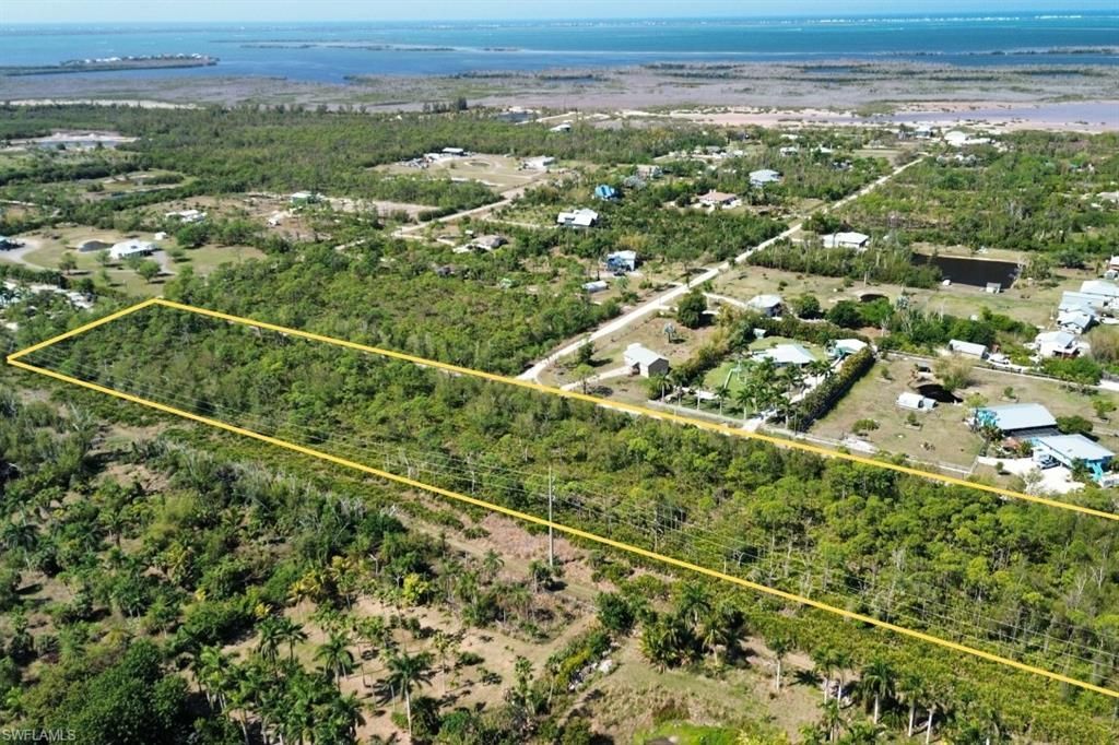 4031 Pinetree Blvd , Saint James City, FL 33956 Photo