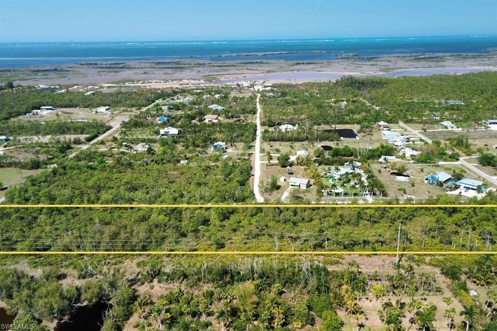 4031 Pinetree Blvd , Saint James City, FL 33956 Photo