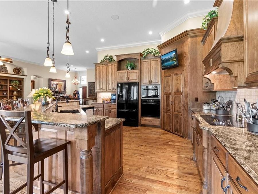 Property Image 16