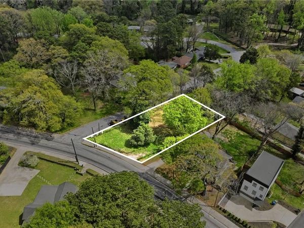 263 W Lake Avenue NW, Atlanta, GA 30314