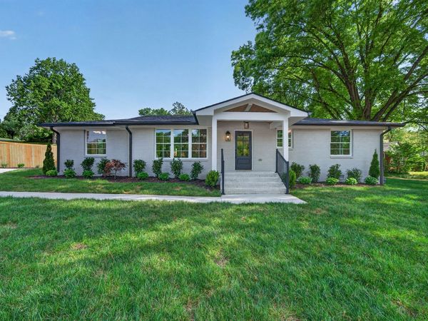 366 Barrywood Dr, Nashville, TN 37211