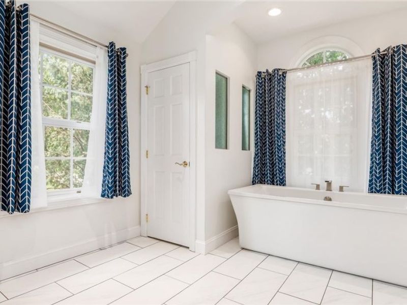 3168 Maple Creek Drive , Zanesville, OH 43701 Photo 32