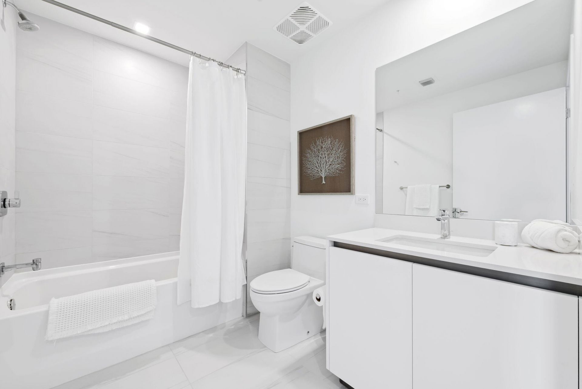 900 N Ocean Boulevard, Unit 1404, Pompano Beach, FL 33062 Photo