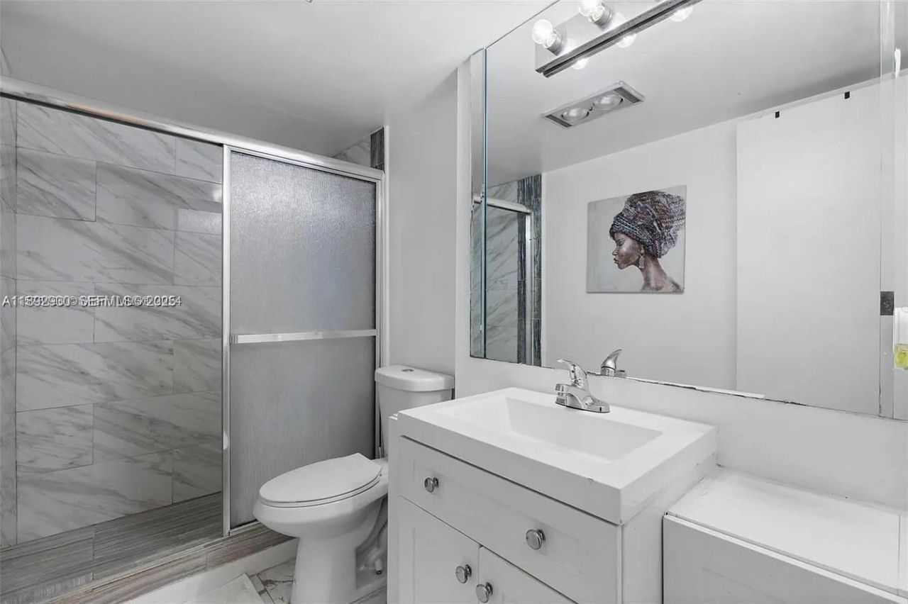4043 NW 16th Street, Unit 201, Lauderhill, FL 33313 Photo