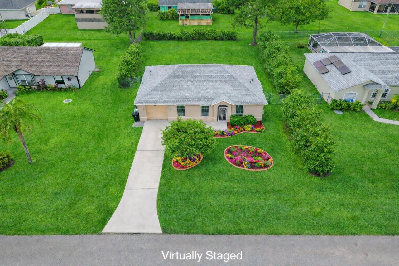 444 SW Exmore Avenue, Port Saint Lucie, FL 34983 Photo