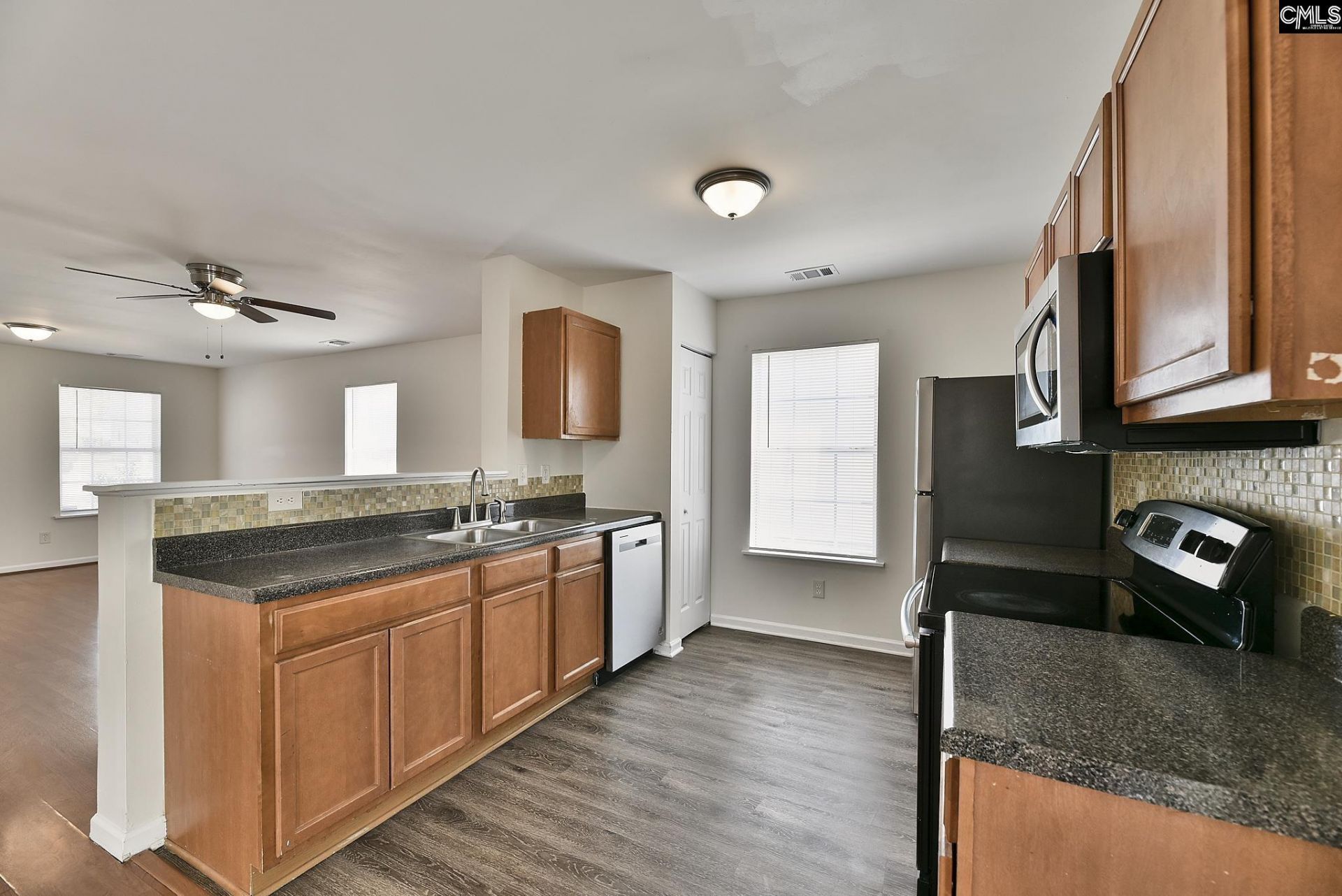 739 Mcnamara Lane  Photo 10