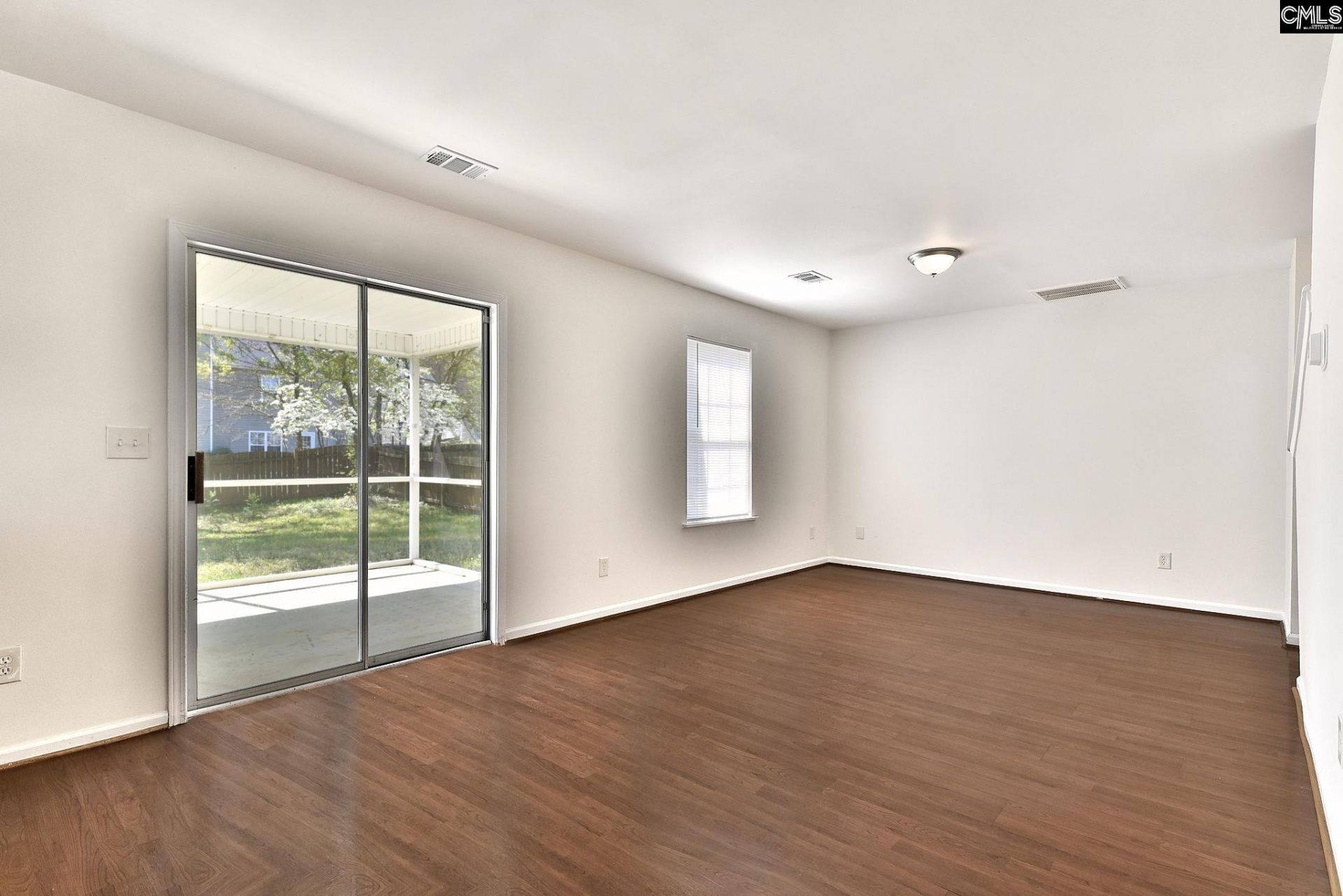 739 Mcnamara Lane  Photo 16