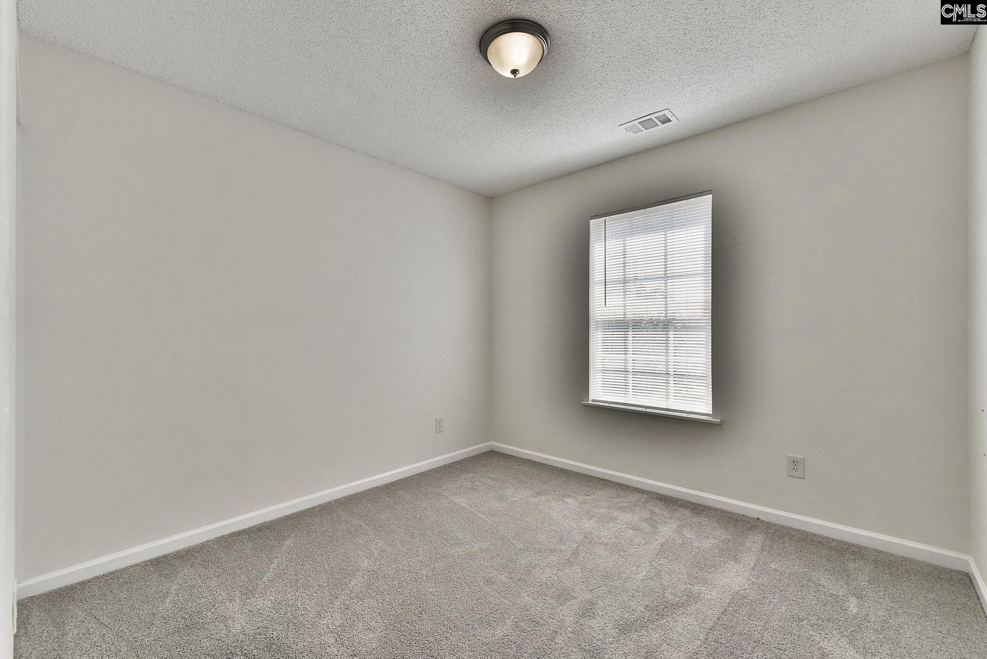 739 Mcnamara Lane  Photo 33