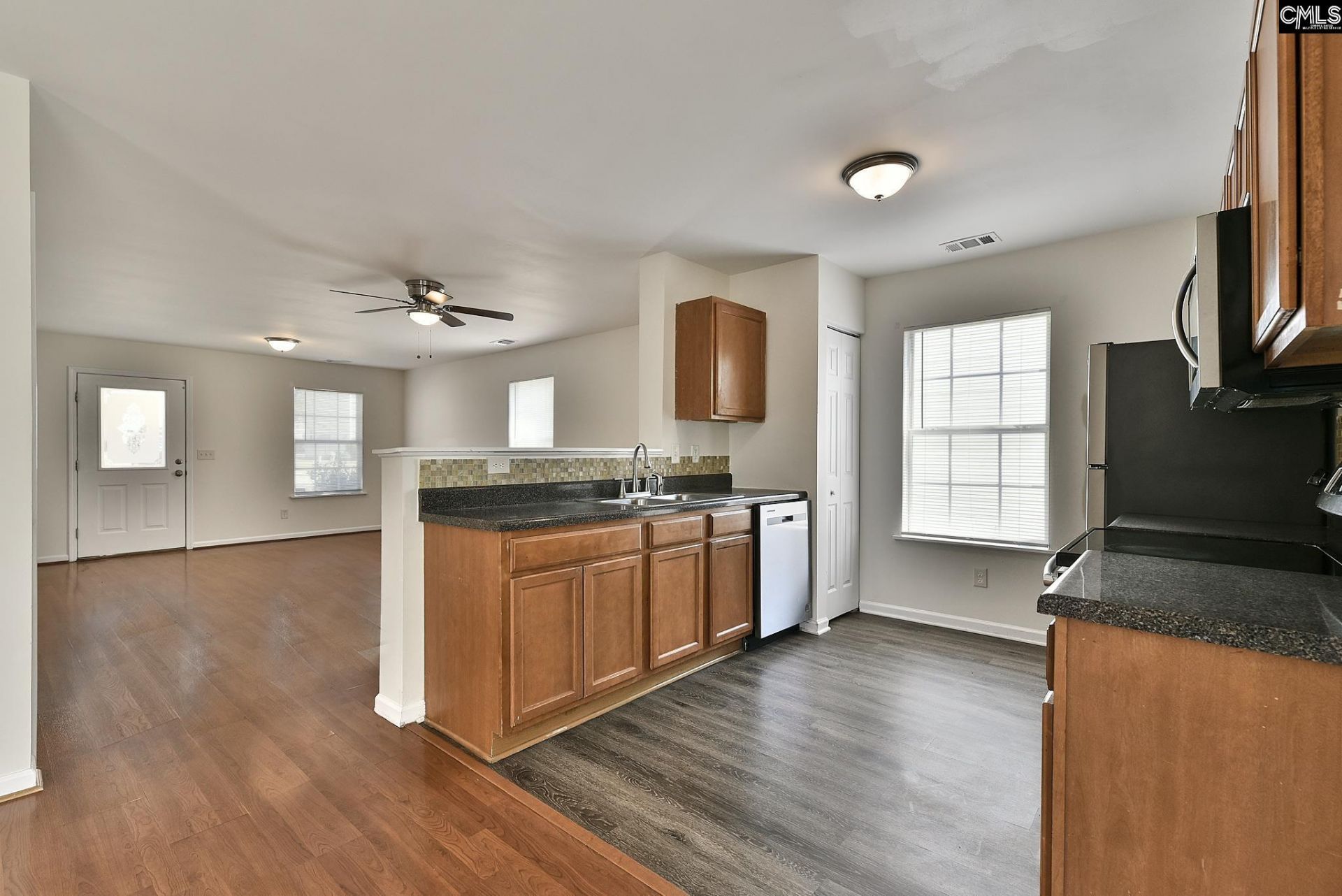 739 Mcnamara Lane  Photo 9