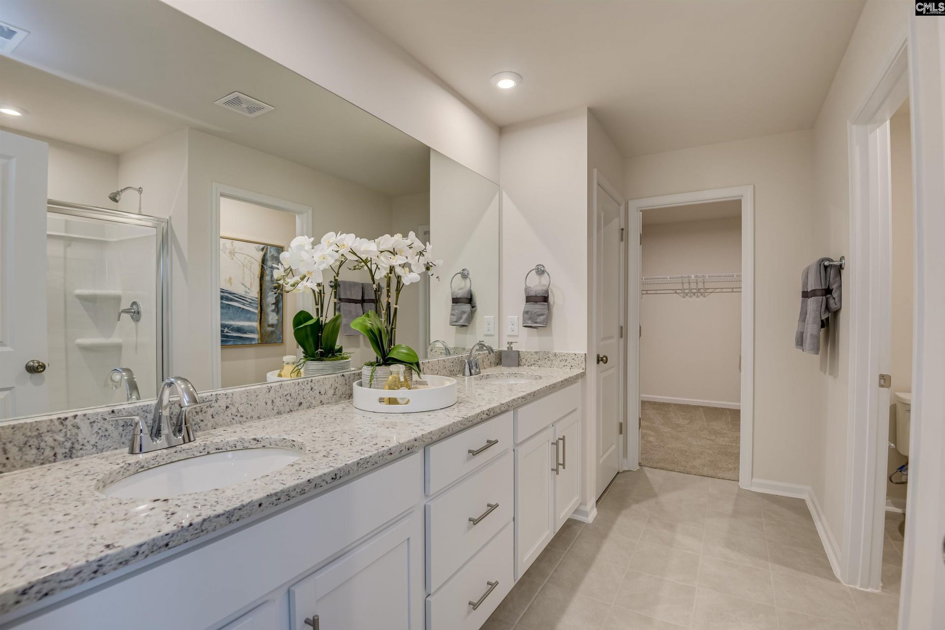 155 Bloomsbury Drive Photo 28