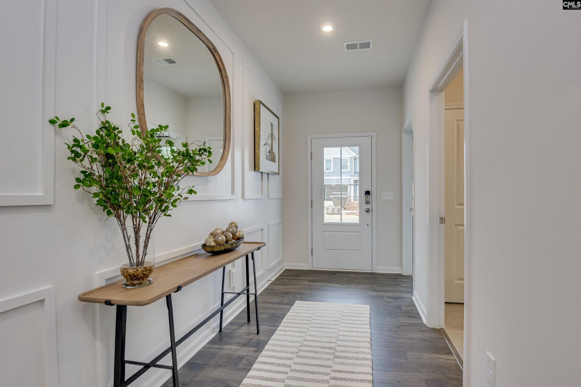 155 Bloomsbury Drive Photo 4