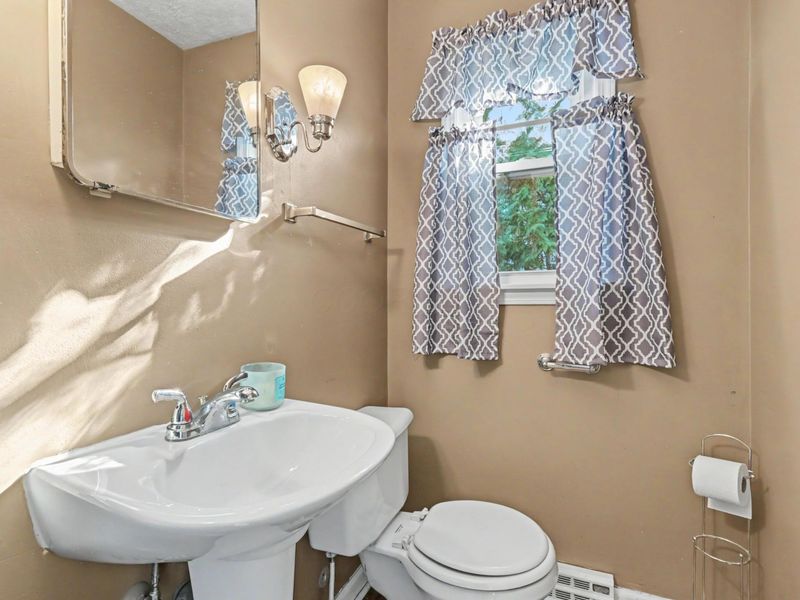 740 Gay Street , Bucyrus, OH 44820 Photo 8