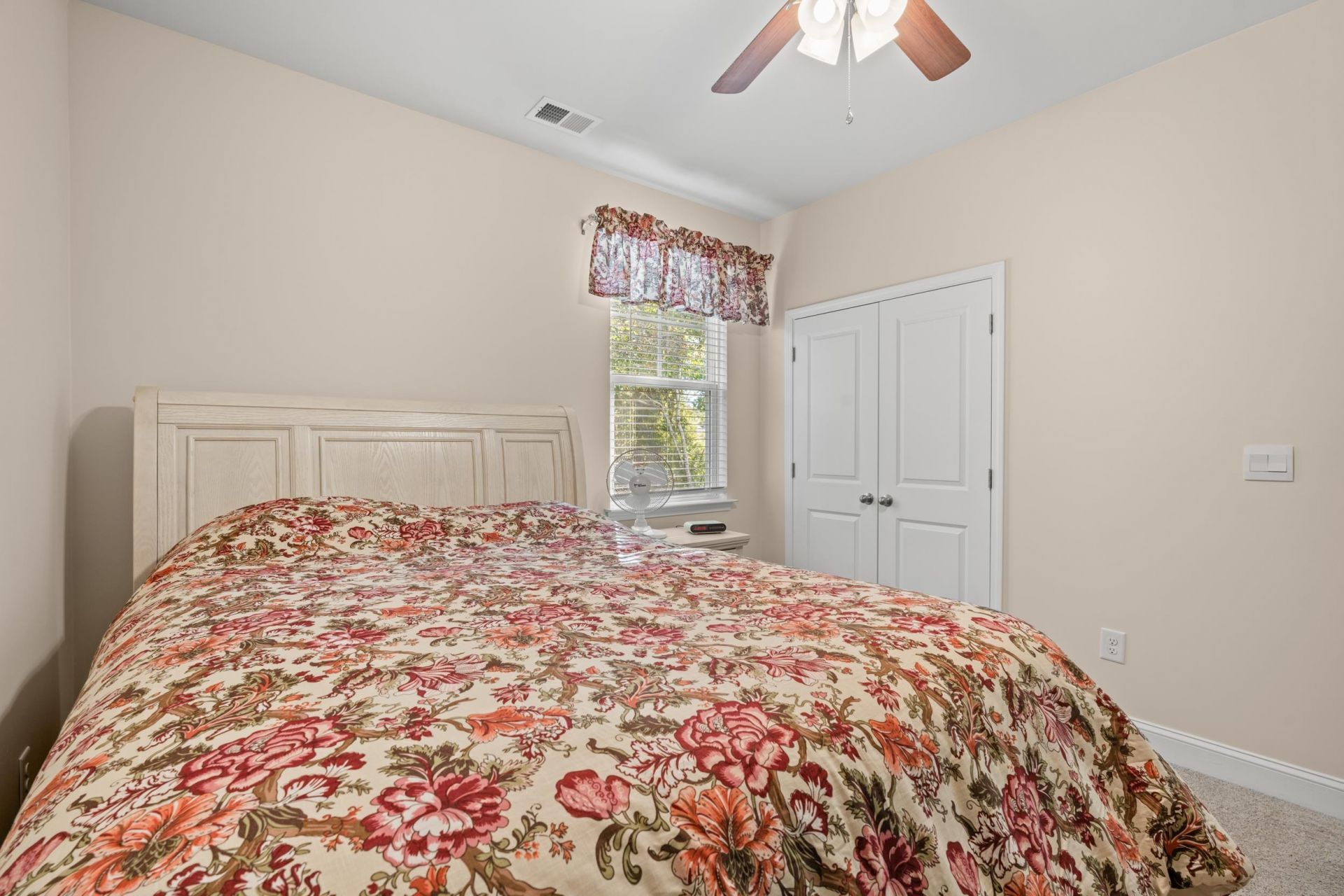 370 Rose Mallow Dr. Photo 26