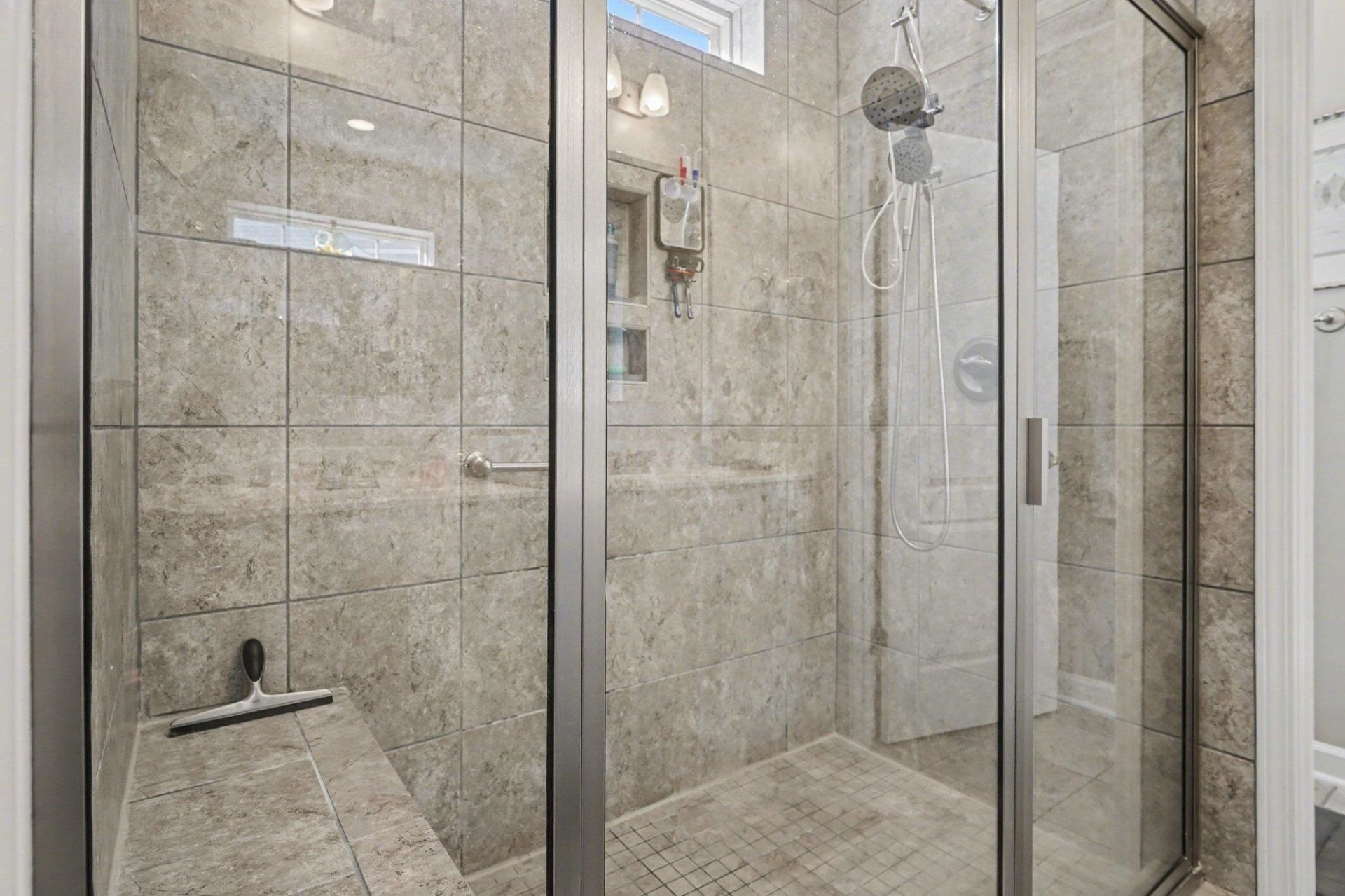 845 Derbyshire Ct. Photo 17