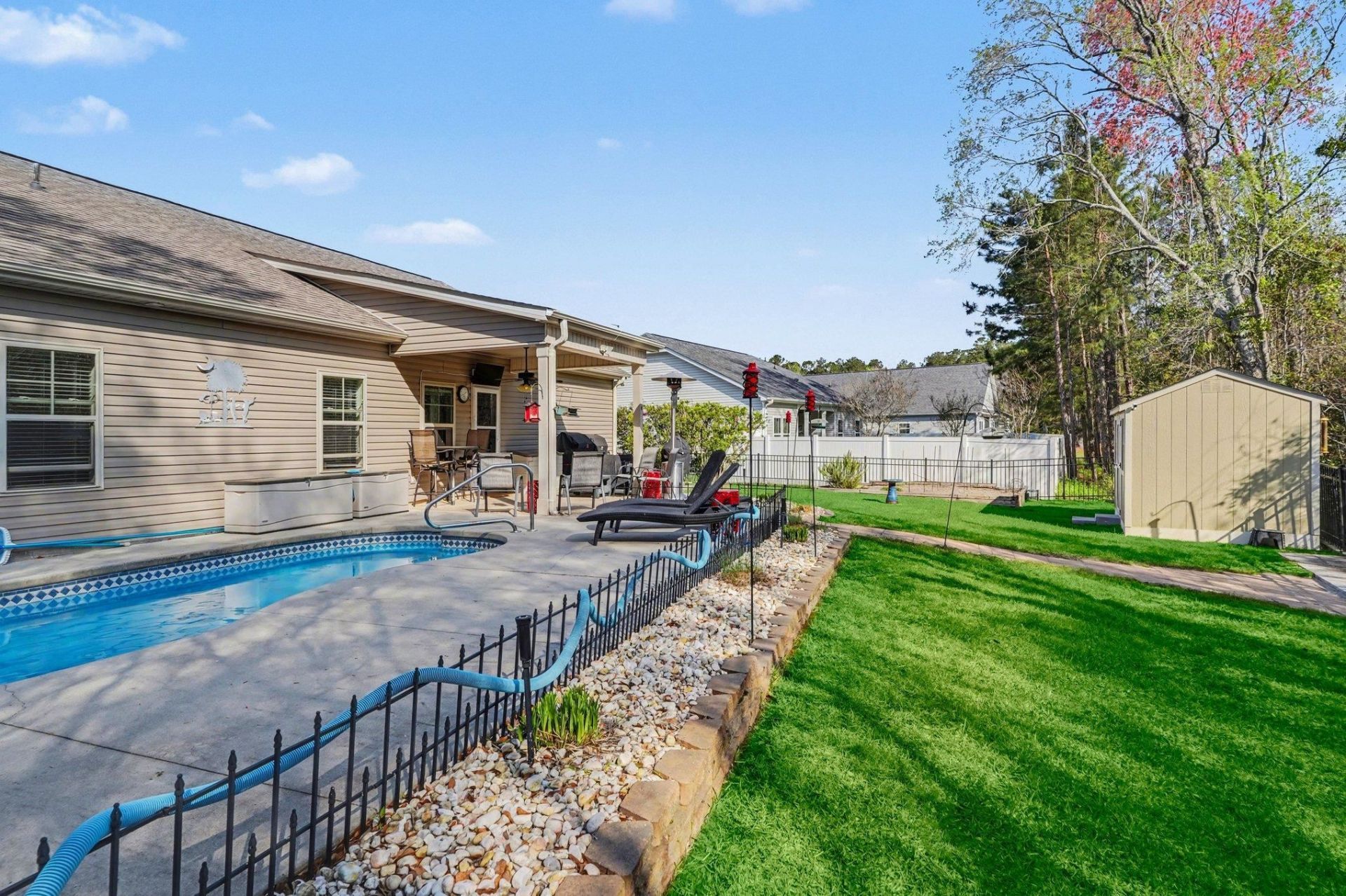 845 Derbyshire Ct. Photo 26