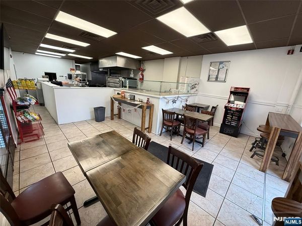 295 Bloomfield Avenue, CALDWELL, NJ 07006