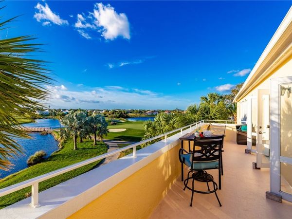 5010 Harmony Circle, Unit 306, Vero Beach, FL 32967