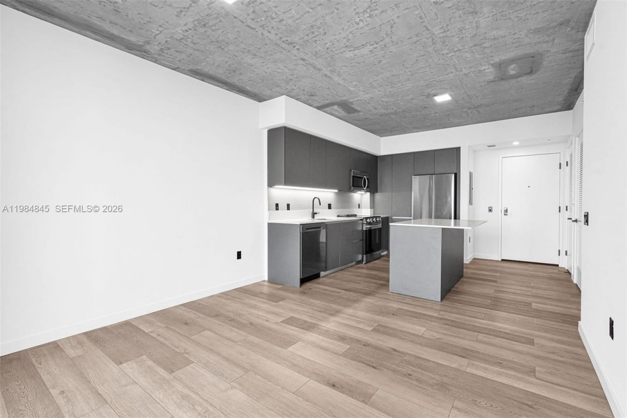 307 SW 5th St, Unit 2514, Fort Lauderdale, FL 33315 Photo