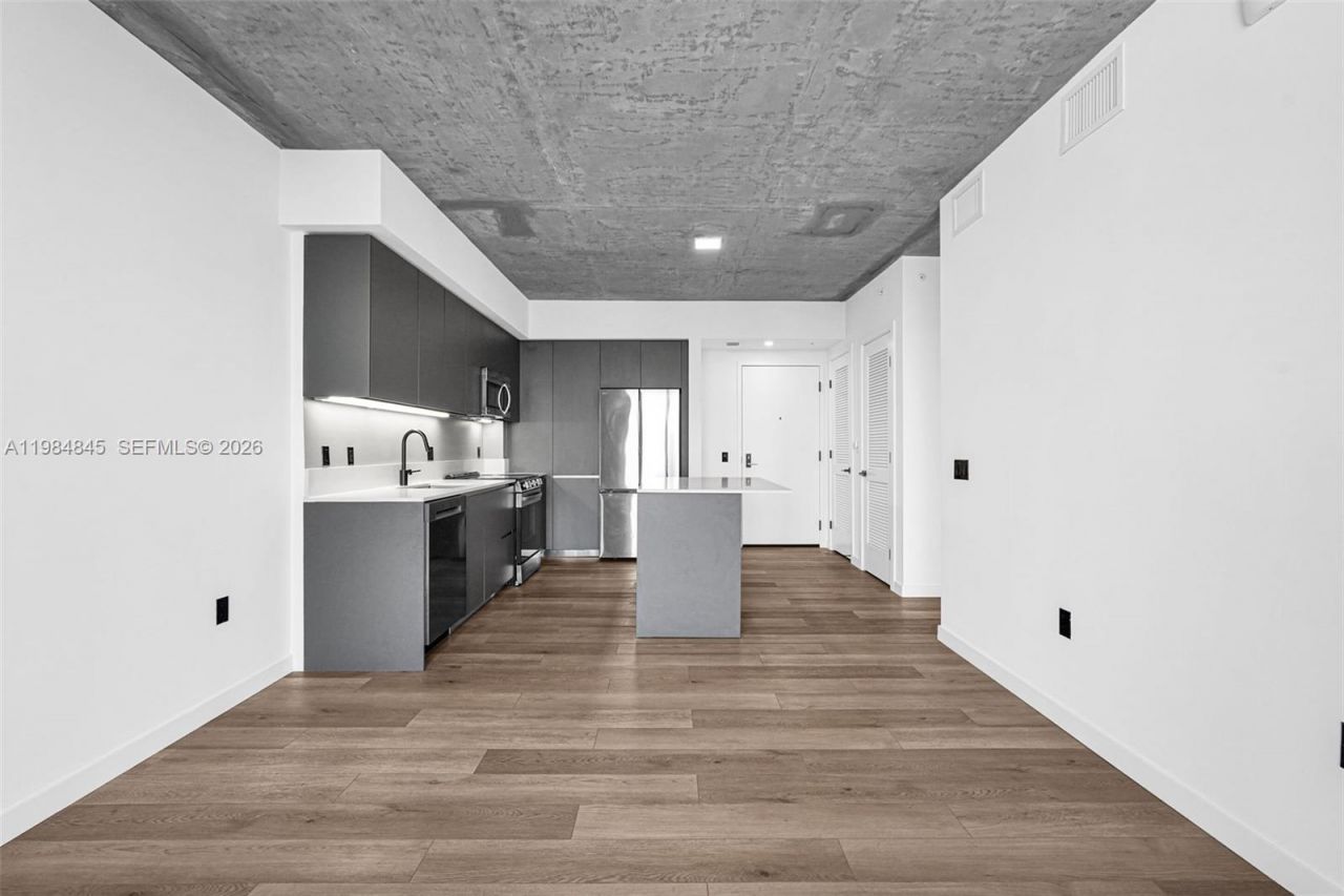307 SW 5th St, Unit 2514, Fort Lauderdale, FL 33315 Photo