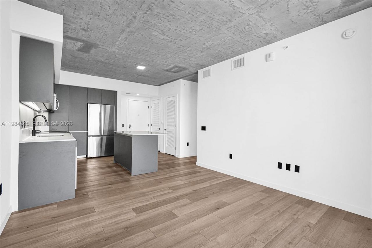 307 SW 5th St, Unit 2514, Fort Lauderdale, FL 33315 Photo