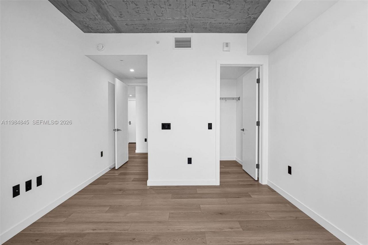 307 SW 5th St, Unit 2514, Fort Lauderdale, FL 33315 Photo