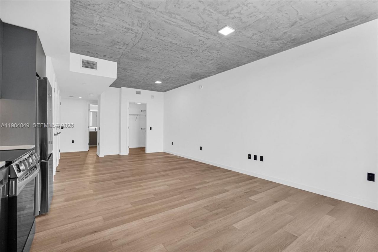 307 SW 5th St, Unit 1809, Fort Lauderdale, FL 33315 Photo