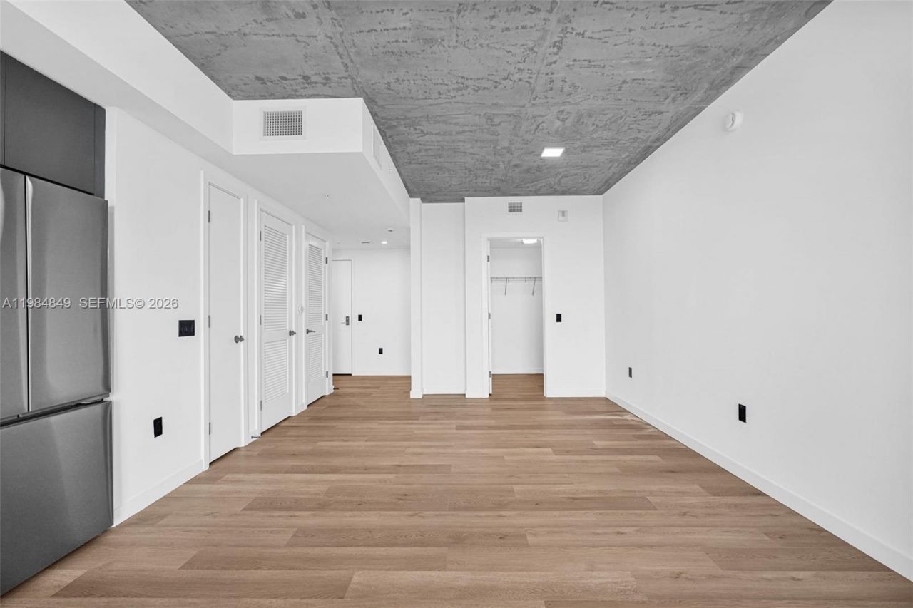 307 SW 5th St, Unit 1809, Fort Lauderdale, FL 33315 Photo
